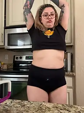 nativepumpkin95 online show from February 2025 07:52:01 PM