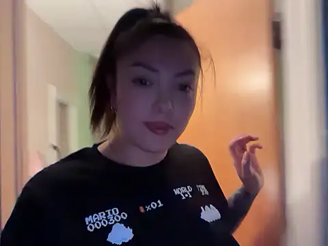 nativepumpkin95 online show from October 2025 09:56:01 PM