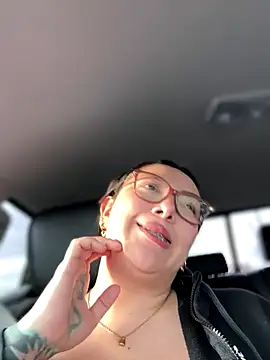 nativepumpkin95 online show from October 2025 10:41:01 PM