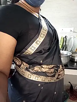 Tamil-hotwife online show from February 2026 05:03:01 AM