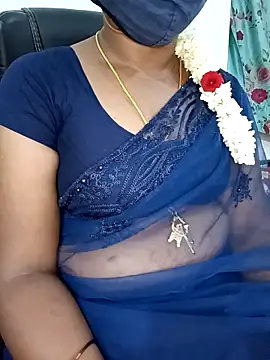 Snapshot of Tamil-hotwife chatting on April 2026 06:09:01 PM Tamil-hotwife online show from April 2026 06:09:01 PM