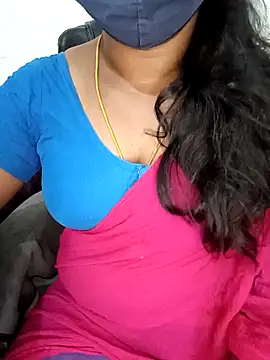 Snapshot of Tamil-hotwife chatting on April 2026 05:03:01 AM Tamil-hotwife online show from April 2026 05:03:01 AM