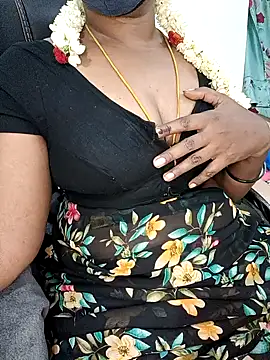 Snapshot of Tamil-hotwife chatting on April 2026 05:04:02 PM Tamil-hotwife online show from April 2026 05:04:02 PM