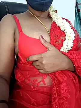 Snapshot of Tamil-hotwife chatting on April 2026 06:10:02 PM Tamil-hotwife online show from April 2026 06:10:02 PM