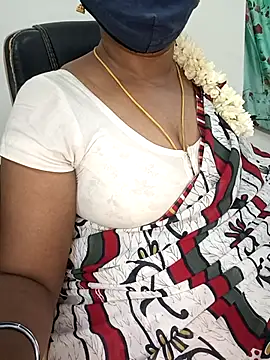 Snapshot of Tamil-hotwife chatting on April 2026 04:19:01 AM Tamil-hotwife online show from April 2026 04:19:01 AM