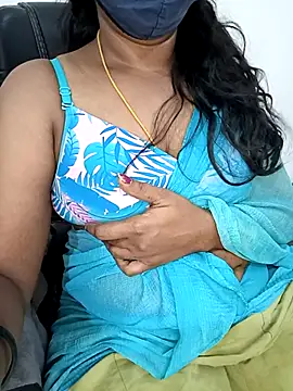 Snapshot of Tamil-hotwife chatting on May 2026 03:23:01 AM Tamil-hotwife online show from May 2026 03:23:01 AM