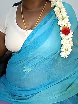 Snapshot of Tamil-hotwife chatting on May 2026 04:24:02 PM Tamil-hotwife online show from May 2026 04:24:02 PM