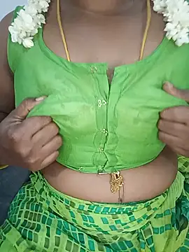 Snapshot of Tamil-hotwife chatting on May 2026 04:57:01 PM Tamil-hotwife online show from May 2026 04:57:01 PM