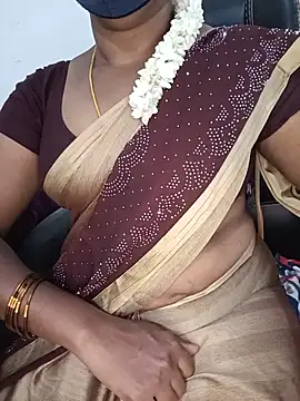 Snapshot of Tamil-hotwife chatting on May 2026 05:19:02 PM Tamil-hotwife online show from May 2026 05:19:02 PM