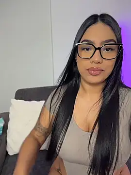 Sara mocca  online show from April 2026 08:55:02 PM