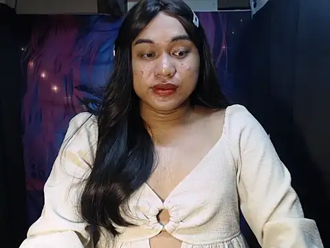 Snapshot of bettina_love chatting on November 2025 09:59:02 PM bettina love online show from November 2025 09:59:02 PM