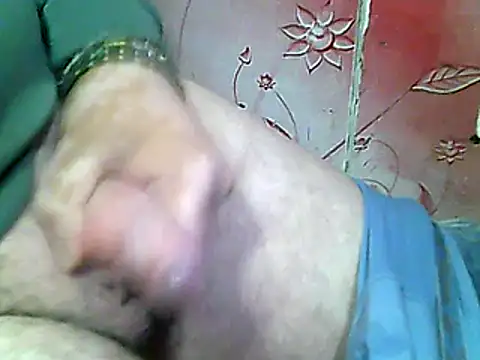 Snapshot of two_colour_cock chatting on January 2025 11:39:01 AM two colour cock online show from January 2025 11:39:01 AM