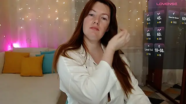 Snapshot of Kira_land chatting on January 2025 09:34:01 PM Kira land online show from January 2025 09:34:01 PM