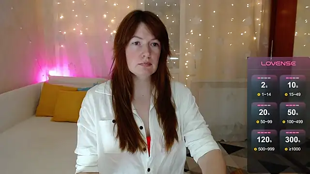 Snapshot of Kira_land chatting on January 2025 05:23:02 PM Kira land online show from January 2025 05:23:02 PM