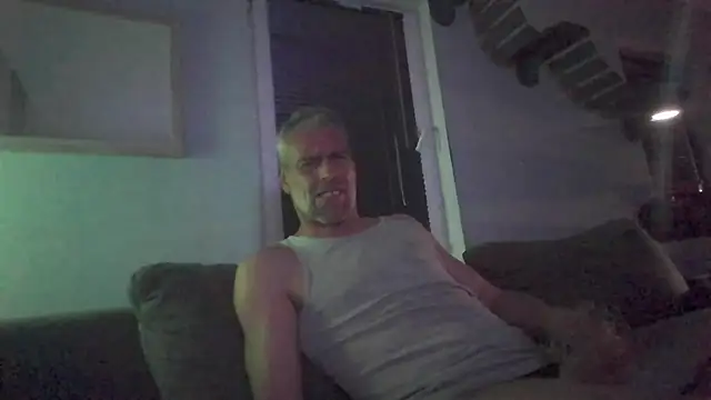 Snapshot of AnalSucht@xh chatting on March 2026 02:27:01 AM AnalSuchtxh online show from March 2026 02:27:01 AM