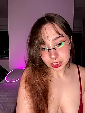 Snapshot of tsuki_chan_on chatting on September 2025 02:11:01 AM tsuki chan on online show from September 2025 02:11:01 AM