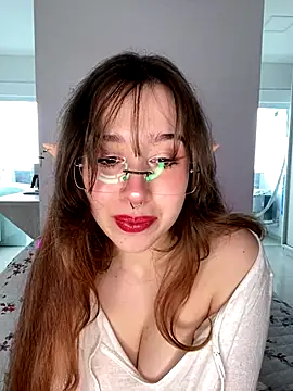 Snapshot of tsuki_chan_on chatting on October 2025 01:22:02 PM tsuki chan on online show from October 2025 01:22:02 PM