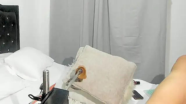 AlyssonKim online show from December 2024 11:16:01 AM