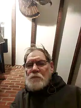 Snapshot of CDforU chatting on November 2025 04:28:02 AM CDforU online show from November 2025 04:28:02 AM