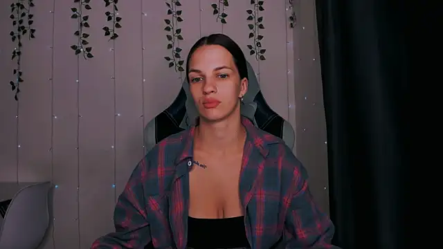 KarlaSim online show from September 2025 05:51:02 AM