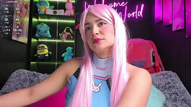 Snapshot of Emilyjhonson_01 chatting on January 2025 03:24:01 PM Emilyjhonson 01 online show from January 2025 03:24:01 PM