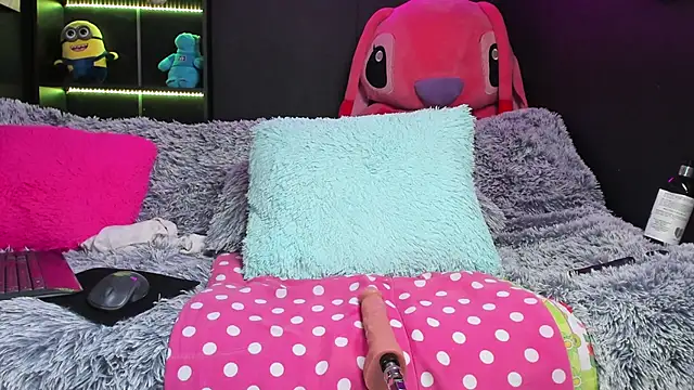 Snapshot of Emilyjhonson_01 chatting on January 2025 06:25:01 PM Emilyjhonson 01 online show from January 2025 06:25:01 PM