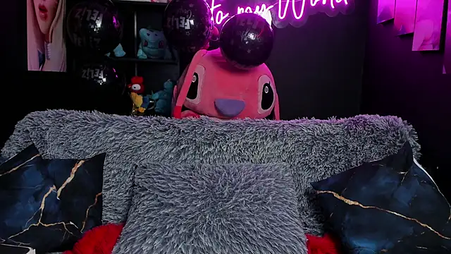 Snapshot of Emilyjhonson_01 chatting on September 2025 02:06:01 PM Emilyjhonson 01 online show from September 2025 02:06:01 PM