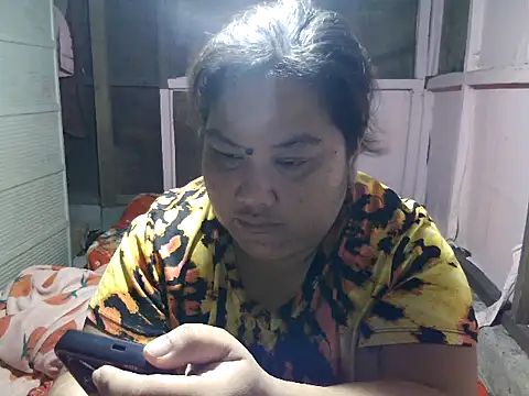 Snapshot of xxbigboootyxx chatting on September 2025 11:52:01 PM xxbigboootyxx online show from September 2025 11:52:01 PM