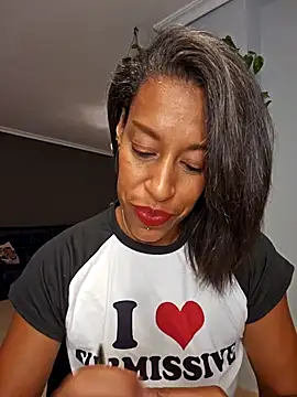 Goldenlace online show from September 2025 09:15:02 PM