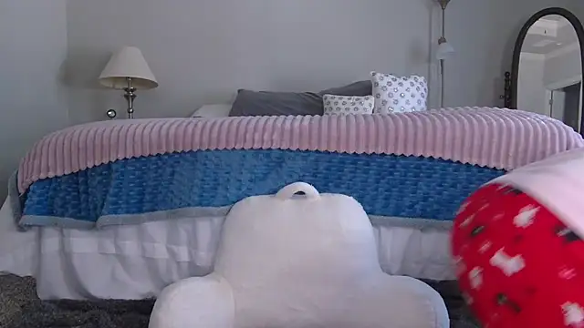 Vivian MayXxX online show from January 2025 08:45:01 PM