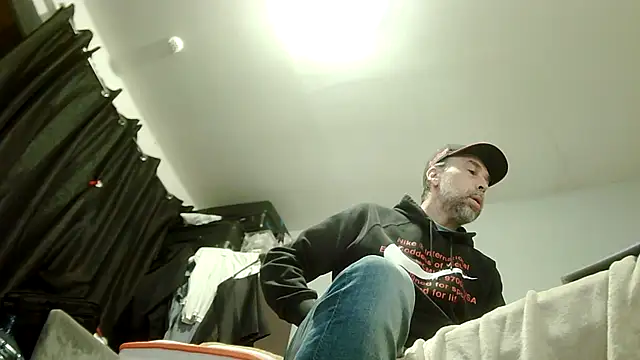 Snapshot of Wolfeman74 chatting on February 2026 02:58:02 PM Wolfeman74 online show from February 2026 02:58:02 PM