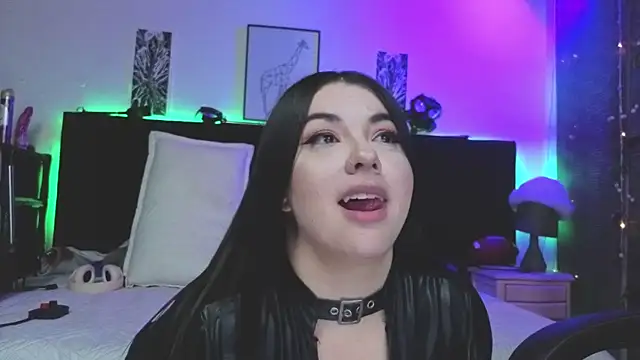 Liah santos online show from October 2025 02:06:02 PM