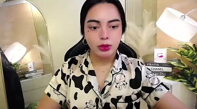 HotstuffCherrySummer online show from February 2025 08:03:01 AM