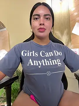 HotstuffCherrySummer online show from March 2025 12:22:01 PM