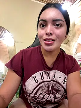 HotstuffCherrySummer online show from November 2025 08:13:01 AM