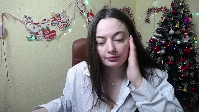 Snapshot of MilanaPrice chatting on December 2024 04:34:02 AM MilanaPrice online show from December 2024 04:34:02 AM