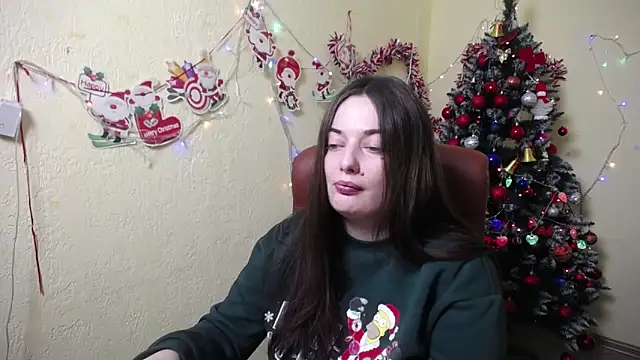 Snapshot of MilanaPrice chatting on December 2024 06:45:02 PM MilanaPrice online show from December 2024 06:45:02 PM