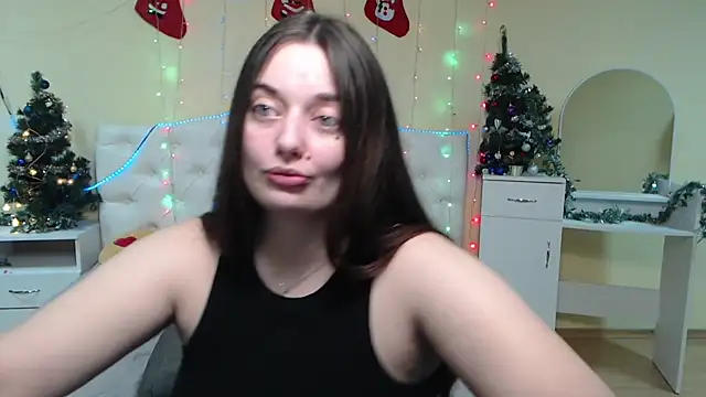 Snapshot of MilanaPrice chatting on December 2024 07:31:02 PM MilanaPrice online show from December 2024 07:31:02 PM