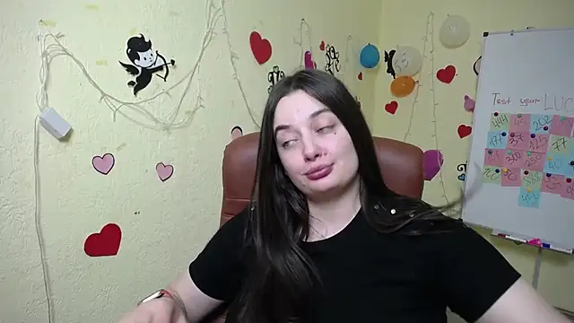 Snapshot of MilanaPrice chatting on February 2025 09:33:02 PM MilanaPrice online show from February 2025 09:33:02 PM