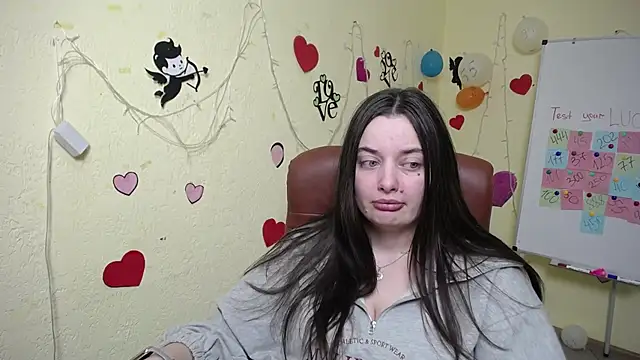 Snapshot of MilanaPrice chatting on March 2025 12:43:01 AM MilanaPrice online show from March 2025 12:43:01 AM