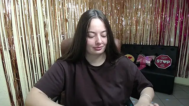 Snapshot of MilanaPrice chatting on September 2025 05:40:02 AM MilanaPrice online show from September 2025 05:40:02 AM