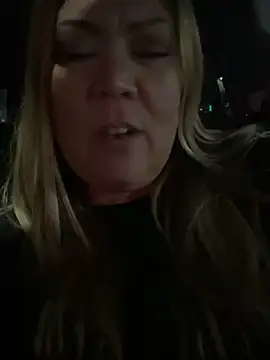 JESS LOVES online show from January 2025 01:54:01 AM