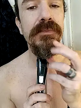 Snapshot of Armpitshaver chatting on January 2025 05:48:01 PM Armpitshaver online show from January 2025 05:48:01 PM