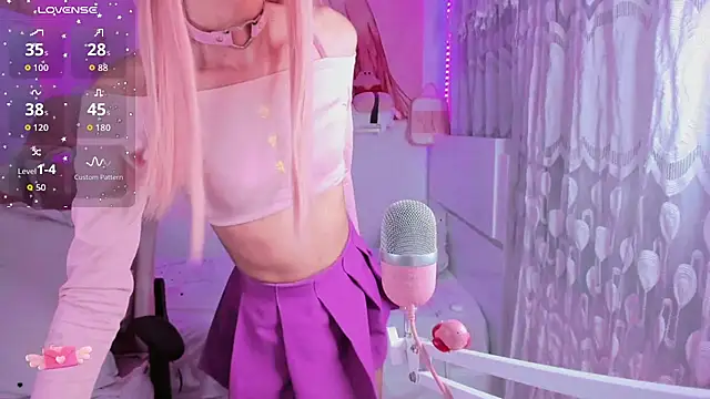 mia kawaii05 online show from April 2026 11:20:02 PM