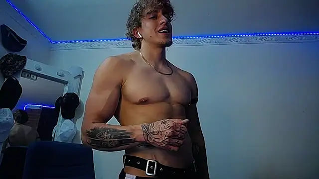 strongboy  online show from March 2025 01:24:02 AM