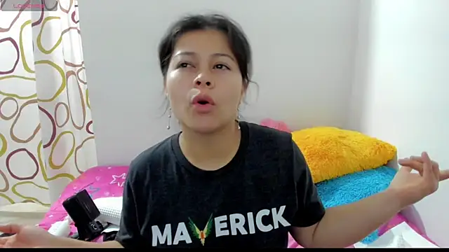 sweetnia online show from December 2024 03:24:02 PM