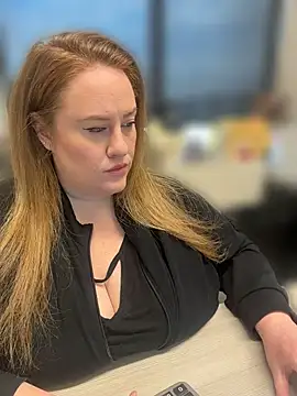 cinnatitties online show from July 2026 02:31:01 PM
