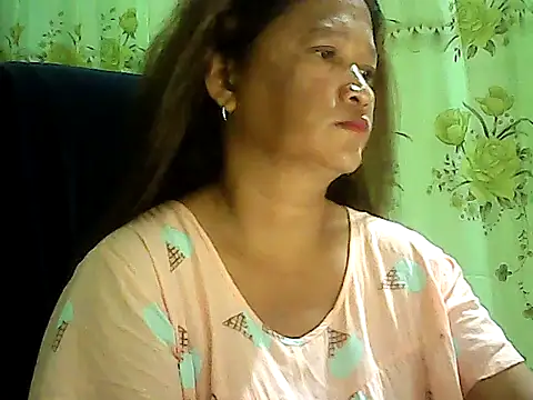 Snapshot of hott_scarlett chatting on February 2026 10:35:01 AM hott scarlett online show from February 2026 10:35:01 AM