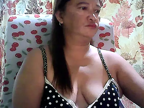 hott scarlett online show from April 2026 09:56:01 PM