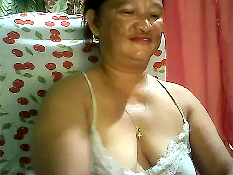 hott scarlett online show from May 2026 01:05:02 PM